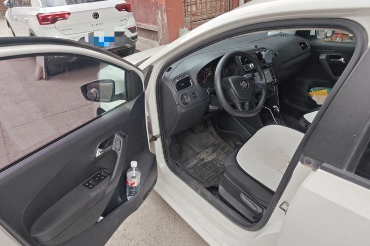 Used Volkswagen Polo 2014 1.6L Automatic Comfort Edition Driver Seat