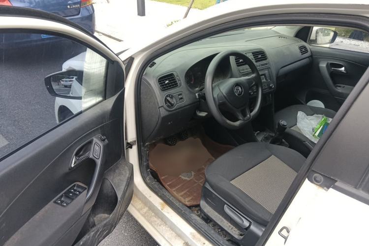 Used Volkswagen Polo 2014 1.4L Manual Fashion Edition Driver Seat