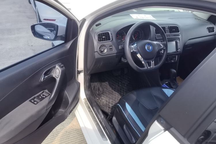 Used Volkswagen Polo 2014 1.4L Automatic Comfort Edition Driver Seat