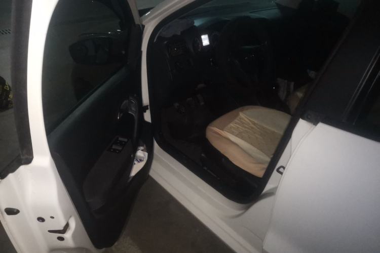 Used Volkswagen Polo 2014 1.4L Manual Fashion Edition Driver Seat