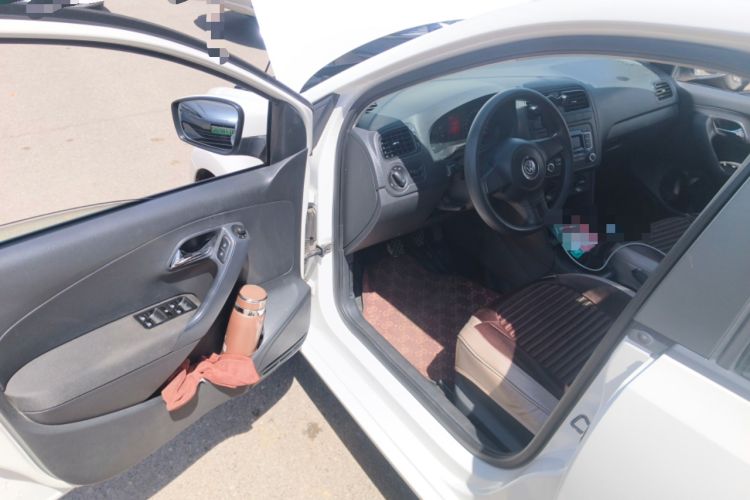 Used Volkswagen Polo 2014 1.4L Manual Fashion Edition Driver Seat