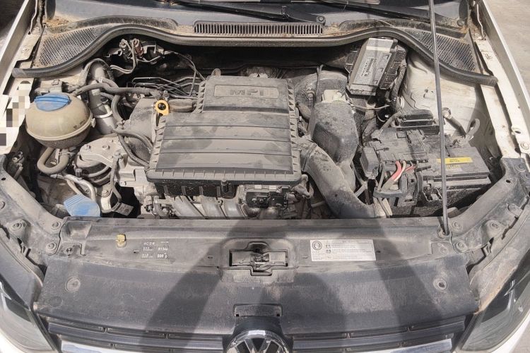 Used Volkswagen Polo 2014 1.6L Automatic Comfort Edition Engine Bay