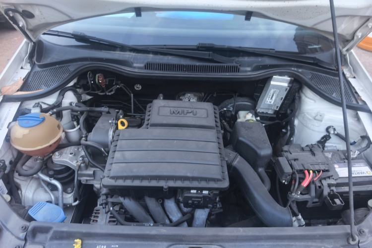 Used Volkswagen Polo 2014 1.6L Manual Comfort Edition Engine Bay