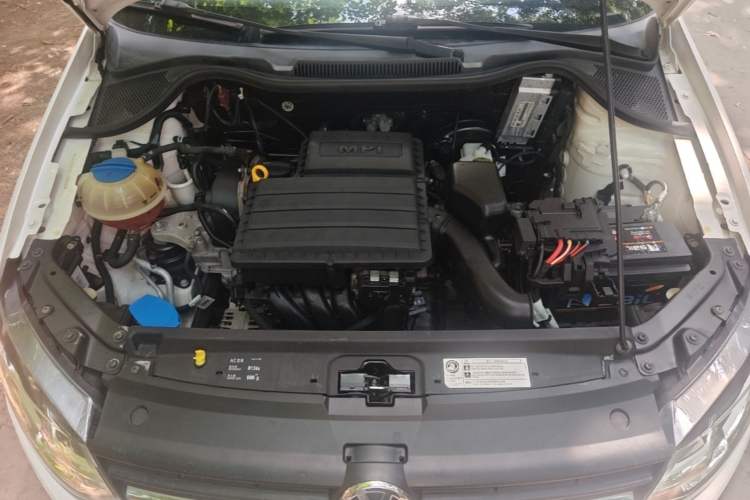 Used Volkswagen Polo 2014 1.4L Manual Comfort Edition Engine Bay