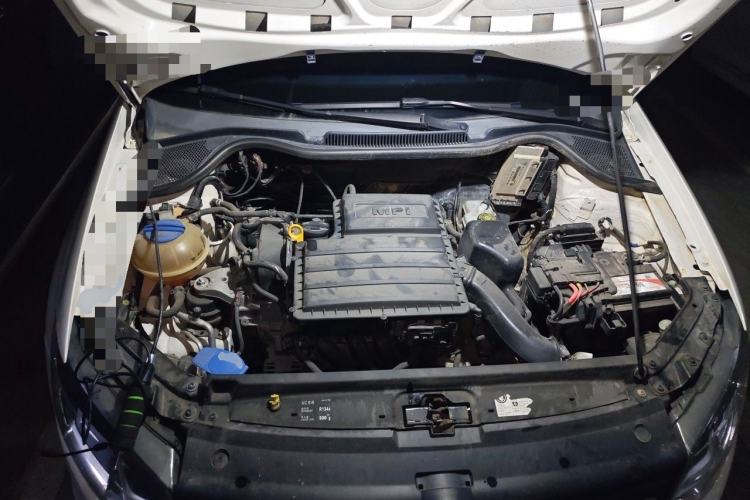 Used Volkswagen Polo 2014 1.4L Automatic Comfort Edition Engine Bay