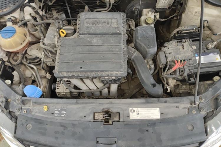 Used Volkswagen Polo 2014 1.6L Automatic Comfort Edition Engine Bay