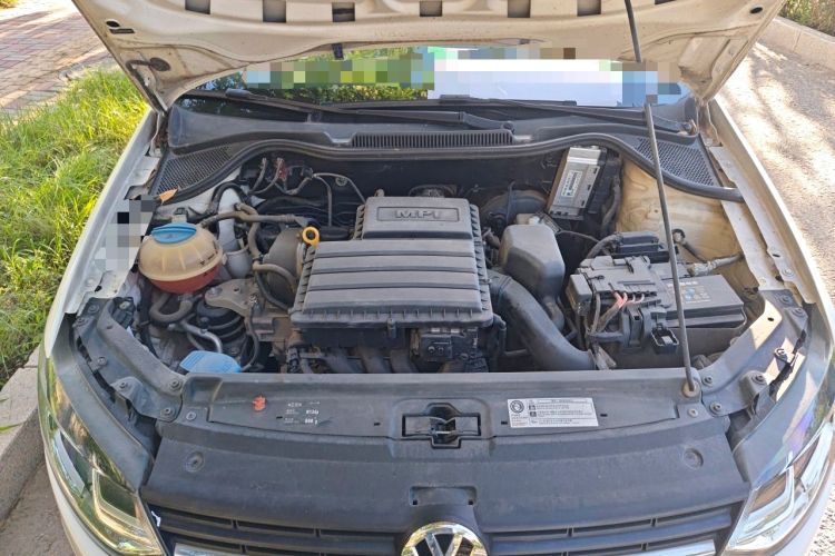 Used Volkswagen Polo 2014 1.4L Automatic Comfort Edition Engine Bay