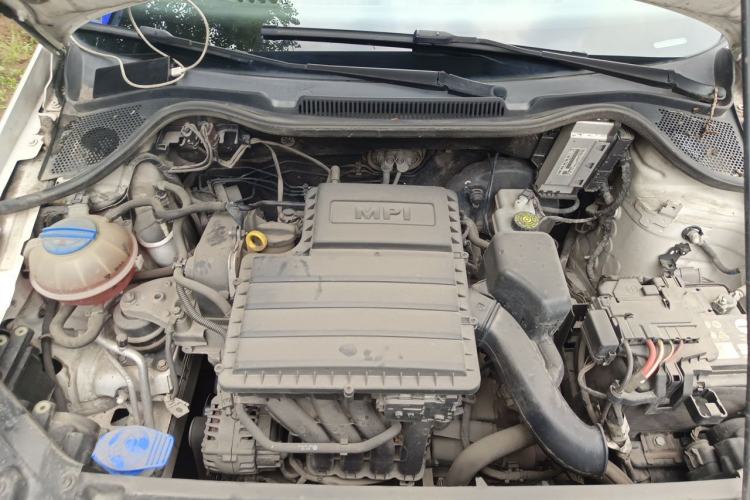Used Volkswagen Polo 2014 1.4L Manual Fashion Edition Engine Bay