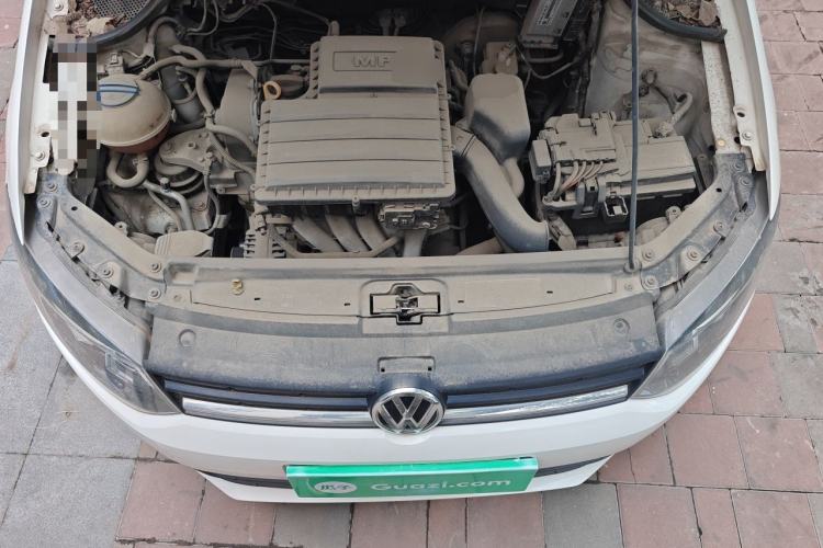 Used Volkswagen Polo 2014 1.4L Manual Fashion Edition Engine Bay