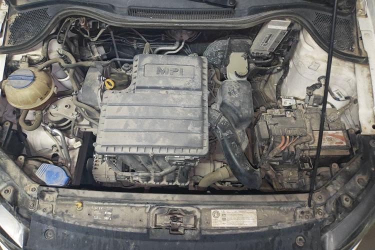 Used Volkswagen Polo 2014 1.4L Manual Fashion Edition Engine Bay