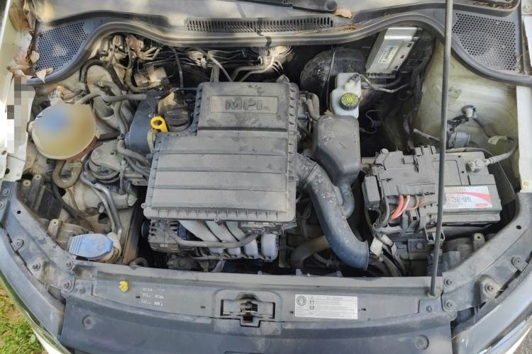 Used Volkswagen Polo 2014 1.4L Manual Fashion Edition Engine Bay