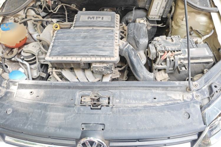 Used Volkswagen Polo 2014 1.4L Manual Fashion Edition Engine Bay