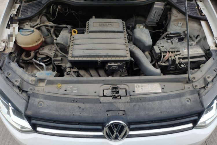Used Volkswagen Polo 2014 1.4L Automatic Comfort Edition Engine Bay