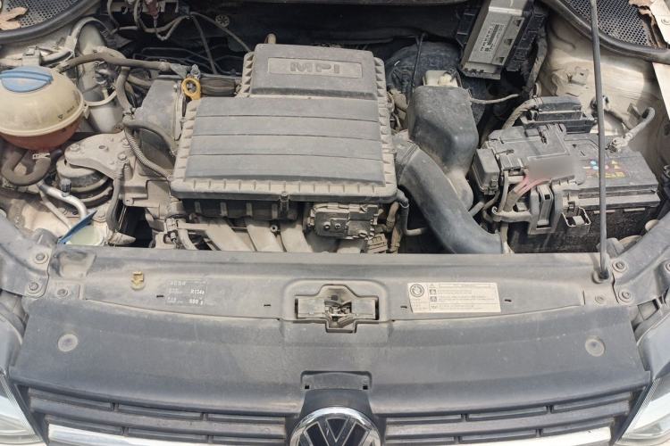 Used Volkswagen Polo 2014 1.6L Automatic Comfort Edition Engine Bay