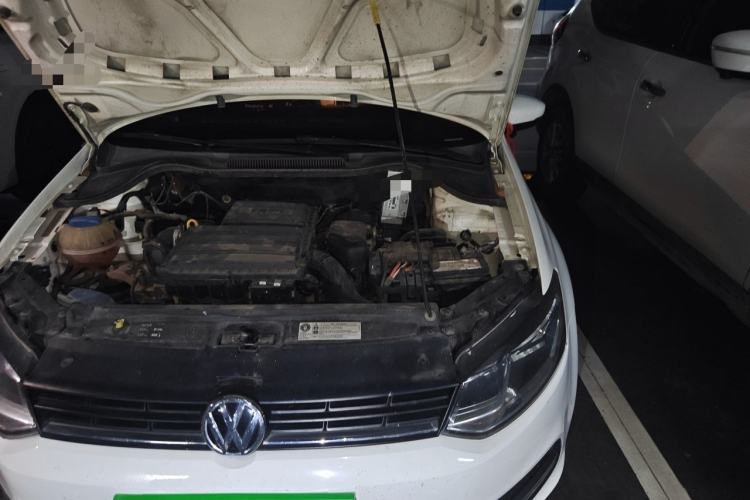 Used Volkswagen Polo 2014 1.4L Automatic Comfort Edition Engine Bay Left