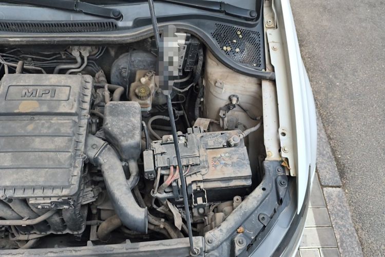 Used Volkswagen Polo 2014 1.4L Manual Fashion Edition Engine Bay Left