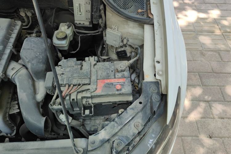 Used Volkswagen Polo 2014 1.4L Manual Fashion Edition Engine Bay Left