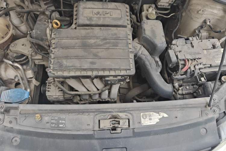 Used Volkswagen Polo 2014 1.4L Manual Comfort Edition Engine Bay