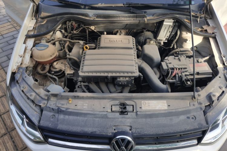 Used Volkswagen Polo 2014 1.4L Automatic Comfort Edition Engine Bay