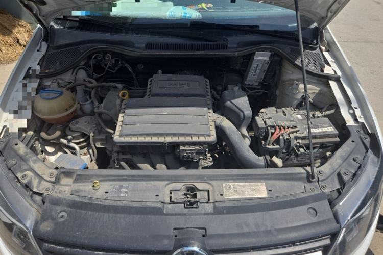 Used Volkswagen Polo 2014 1.4L Manual Fashion Edition Engine Bay