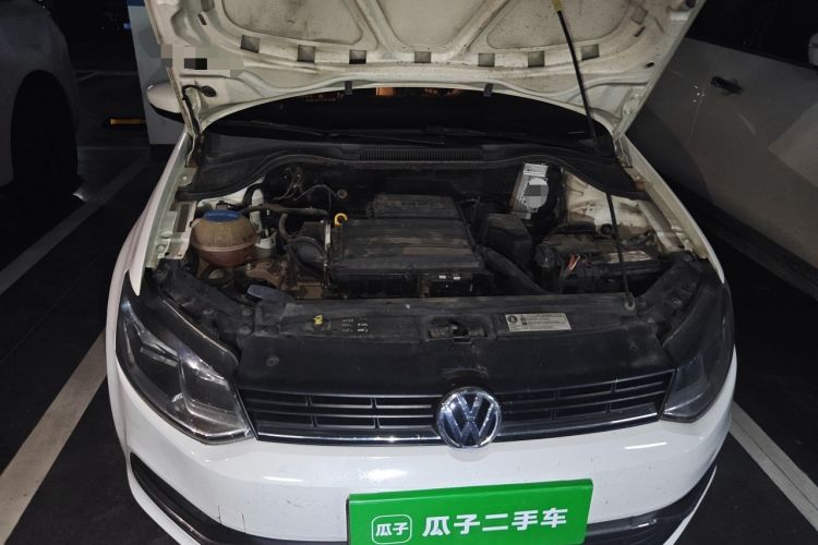 Used Volkswagen Polo 2014 1.4L Automatic Comfort Edition Engine Bay Right