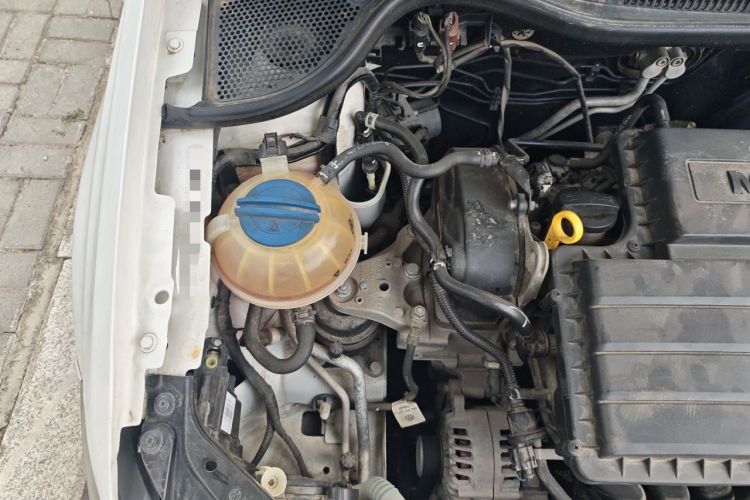 Used Volkswagen Polo 2014 1.6L Automatic Comfort Edition Engine Bay Right