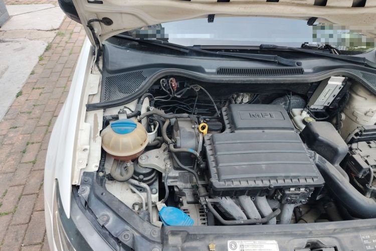 Used Volkswagen Polo 2014 1.6L Automatic 30th Anniversary Edition Engine Bay Right