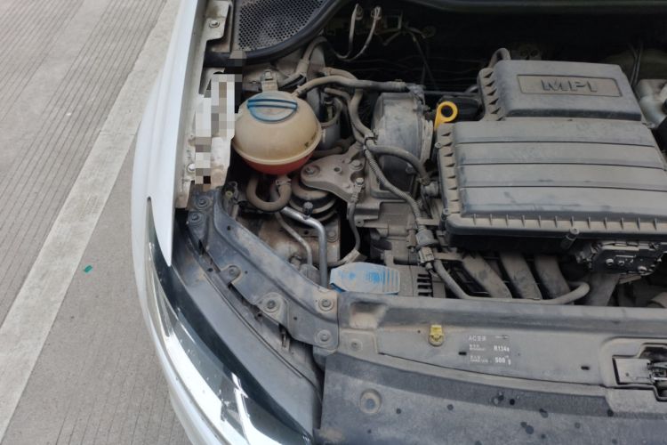 Used Volkswagen Polo 2014 1.4L Automatic Comfort Edition Engine Bay Right