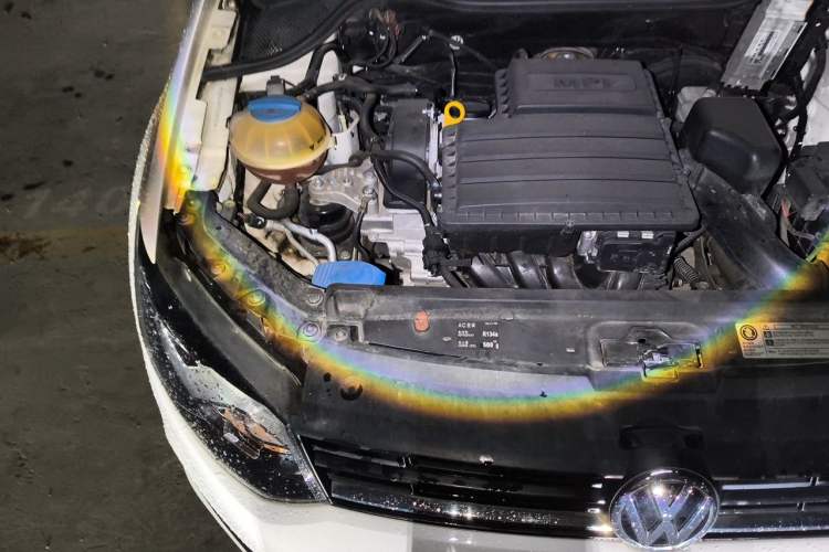 Used Volkswagen Polo 2014 1.4L Manual Fashion Edition Engine Bay Right