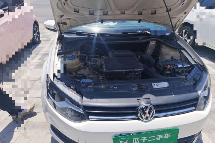 Used Volkswagen Polo 2014 1.4L Manual Fashion Edition Engine Bay Right
