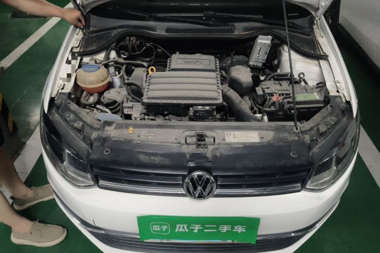 Used Volkswagen Polo 2014 1.4L Automatic Comfort Edition Engine Bay