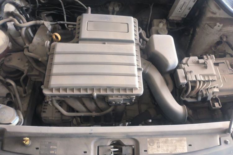 Used Volkswagen Polo 2014 1.4L Manual Fashion Edition Engine Bay