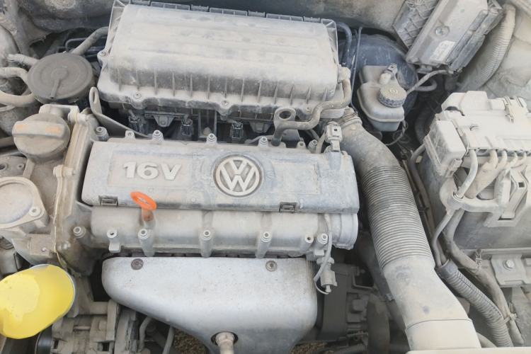 Used Volkswagen Polo 2014 1.4L Manual Fashion Edition Engine Bay