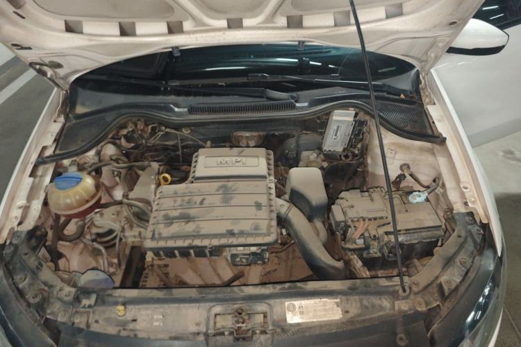 Used Volkswagen Polo 2014 1.4L Manual Comfort Edition Engine Bay