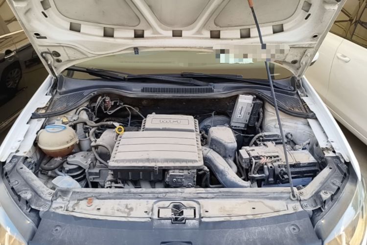 Used Volkswagen Polo 2014 1.4L Automatic Comfort Edition Engine Bay
