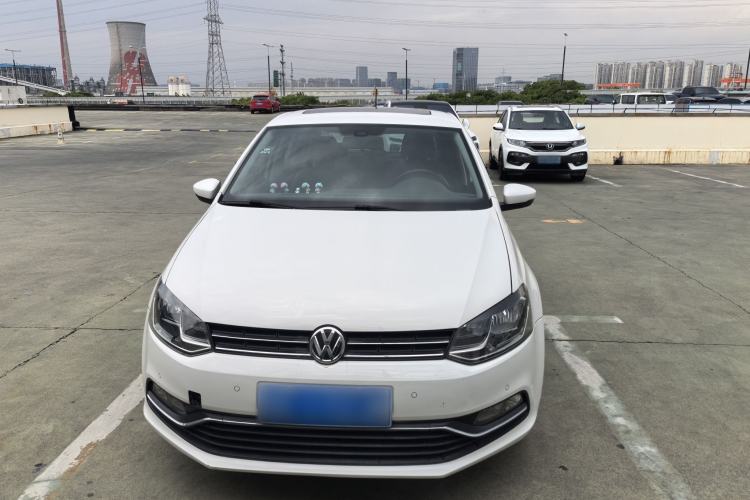 Used Volkswagen Polo 2014 1.6L Automatic Luxury Edition Exterior 1