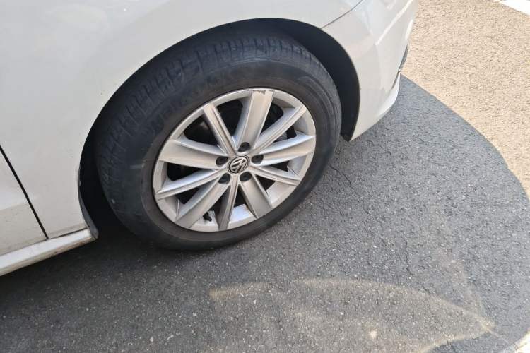 Used Volkswagen Polo 2014 1.6L Automatic Comfort Edition Exterior 1
