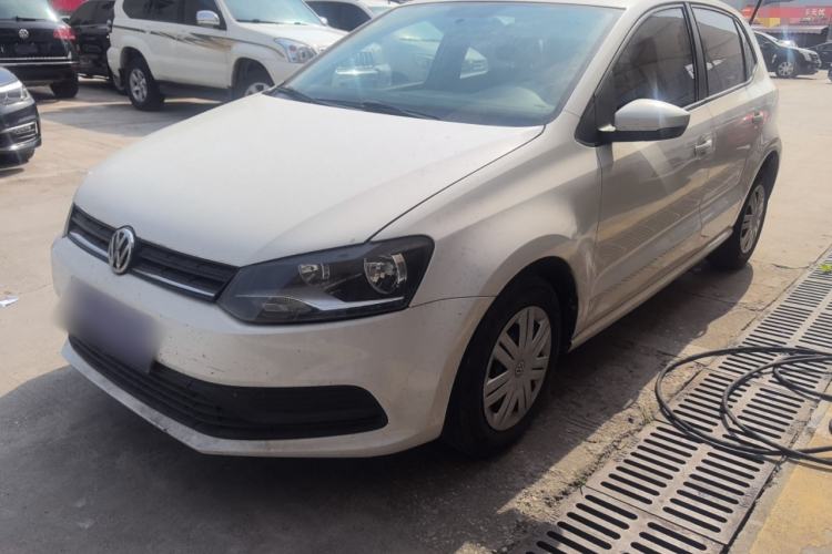 Used Volkswagen Polo 2014 1.4L Manual Fashion Edition Exterior 2