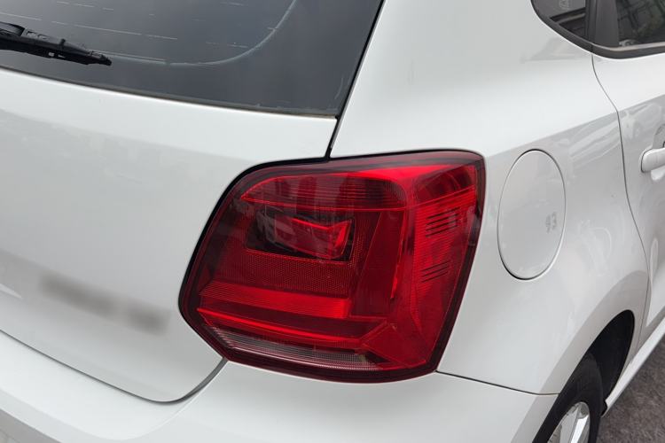 Used Volkswagen Polo 2014 1.6L Automatic Comfort Edition Exterior 3