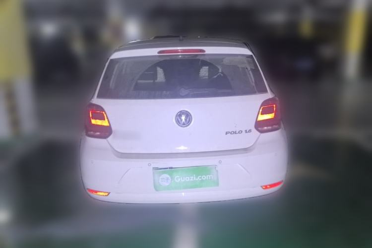 Used Volkswagen Polo 2014 1.6L Automatic Comfort Edition Exterior 4
