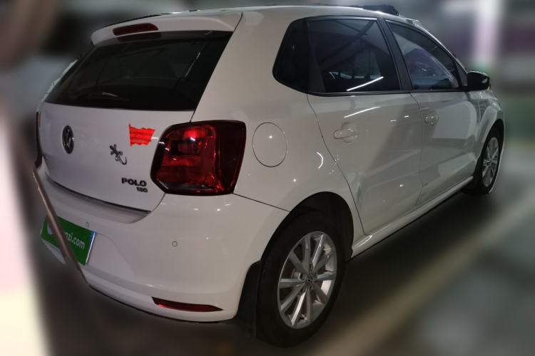 Used Volkswagen Polo 2014 1.6L Automatic Luxury Edition Exterior 5