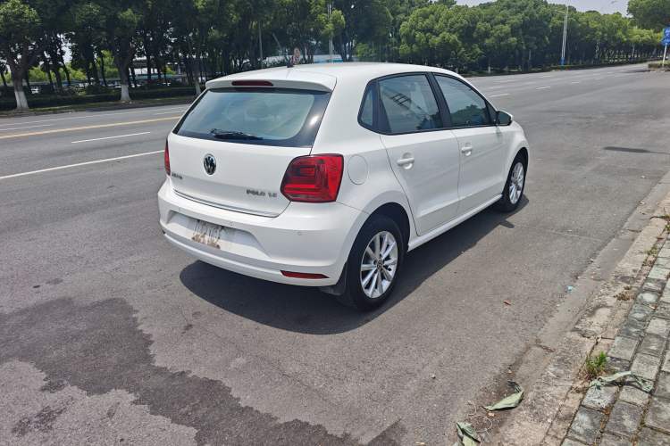 Used Volkswagen Polo 2014 1.6L Automatic Luxury Edition Exterior 6