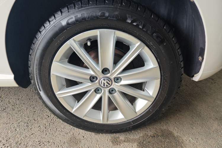 Used Volkswagen Polo 2014 1.4L Automatic Comfort Edition Exterior 6