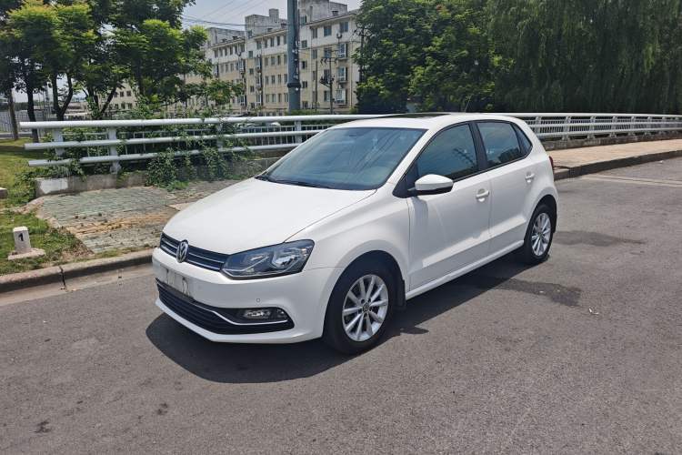 Used Volkswagen Polo 2014 1.6L Automatic Luxury Edition Guazi used car, China used car export, Used car for sale, Used  cars, Cheapest cars for sale