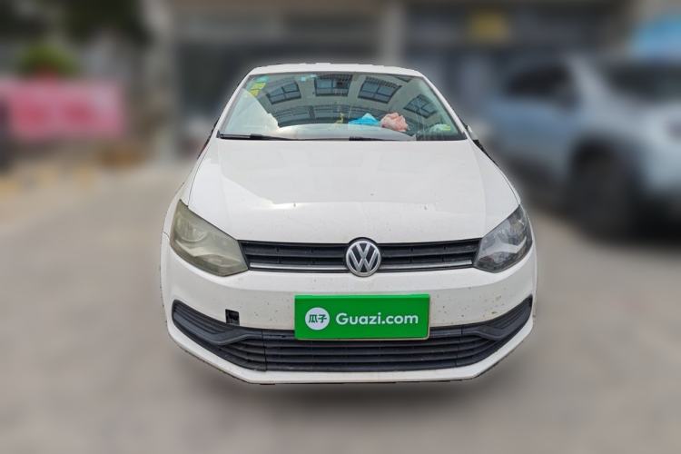 Used Volkswagen Polo 2014 1.4L Manual Fashion Edition Front
