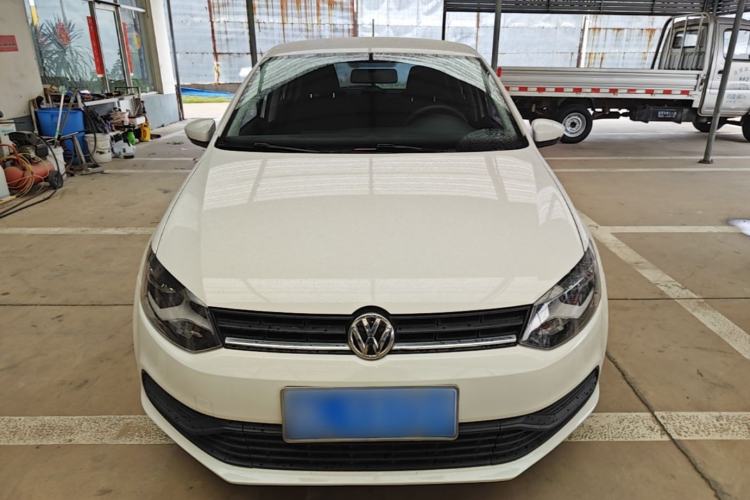 Used Volkswagen Polo 2014 1.4L Manual Fashion Edition Front