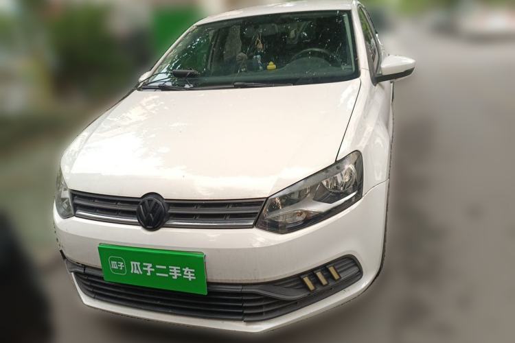 Used Volkswagen Polo 2014 1.4L Manual Fashion Edition Front