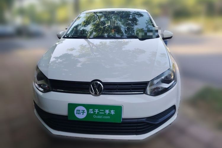 Used Volkswagen Polo 2014 1.4L Manual Fashion Edition Front