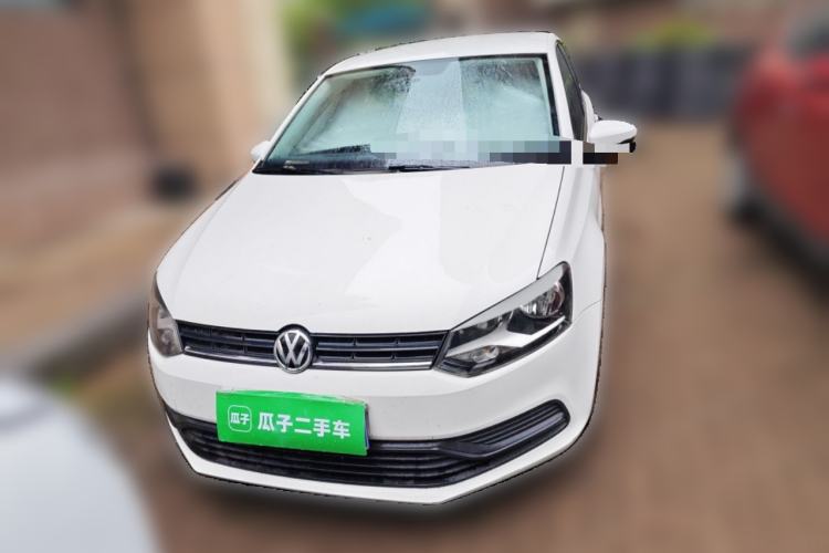 Used Volkswagen Polo 2014 1.4L Manual Fashion Edition Front