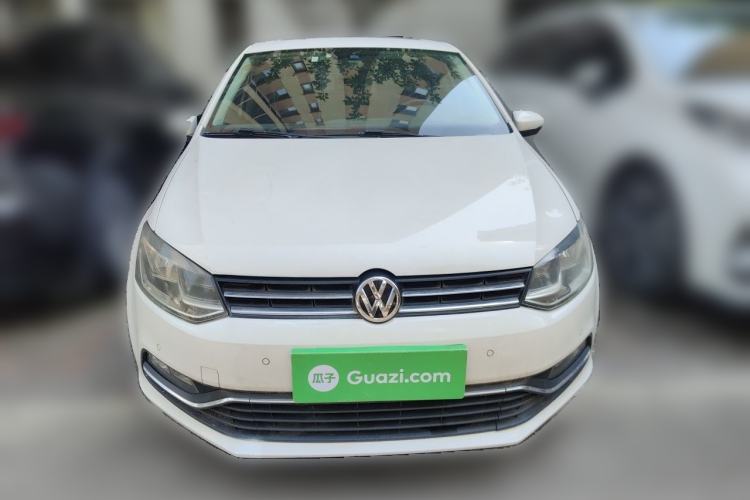Used Volkswagen Polo 2014 1.4L Automatic Luxury Edition Front